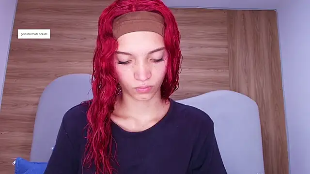 mia stanfort online show from 07-26-26, 07:21