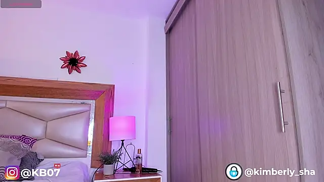 kimberly latin online show from 04-08-26, 07:04