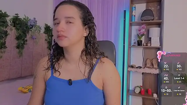 emilyrouxe online show from 04-17-26, 03:04