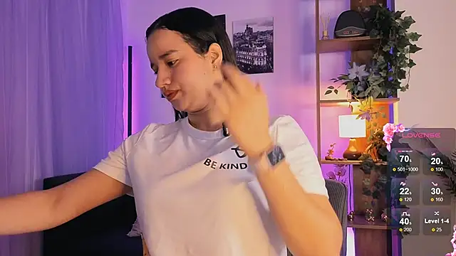 emilyrouxe online show from 09-17-25, 01:13