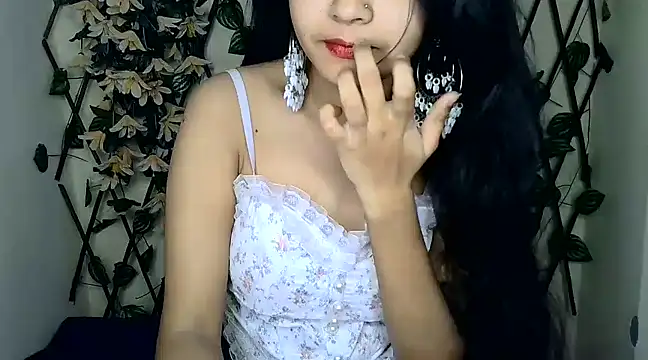 SUZY FROMUS online show from 02-18-25, 08:25