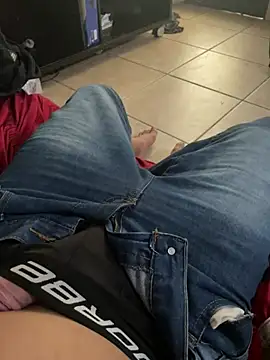 Snapshot of kauanzinhoofc chatting on 12-21-24, 10:17 kauanzinhoofc online show from 12-21-24, 10:17