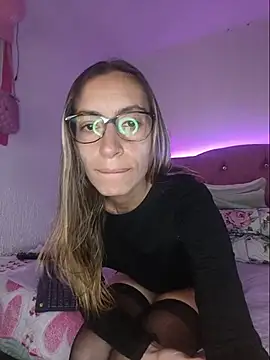Melinaa-sex online show from 06-08-26, 01:22