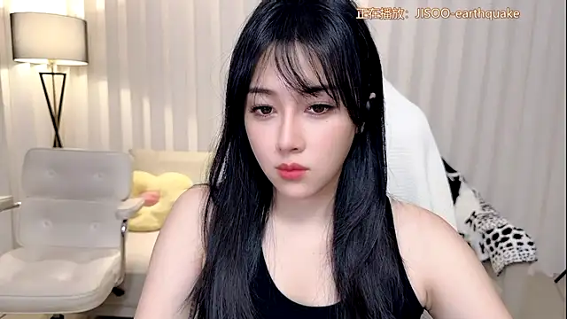 Snapshot of K-moumou chatting on 09-16-25, 03:46 K-moumou online show from 09-16-25, 03:46