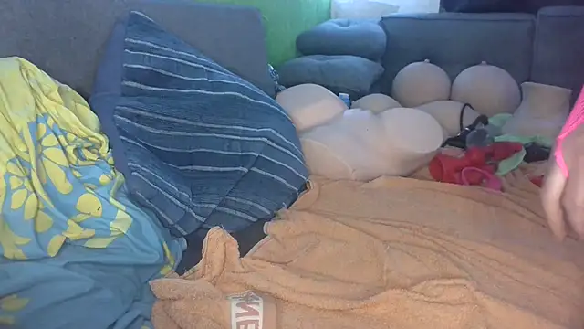 Puppy Bimbo Juliette online show from 11-16-25, 06:23