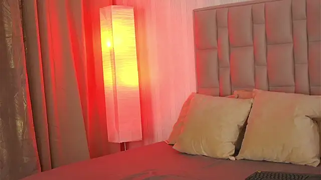 GabyRios online show from 06-04-26, 06:56