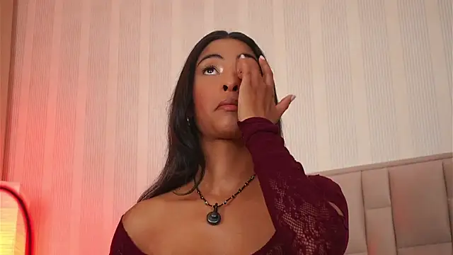 GabyRios online show from 06-18-26, 06:13