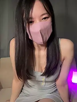 Snapshot of cupido_meimei chatting on 02-01-25, 03:07 cupido meimei online show from 02-01-25, 03:07