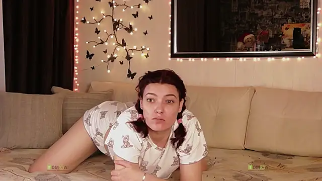 Alysta online show from 12-23-25, 05:51