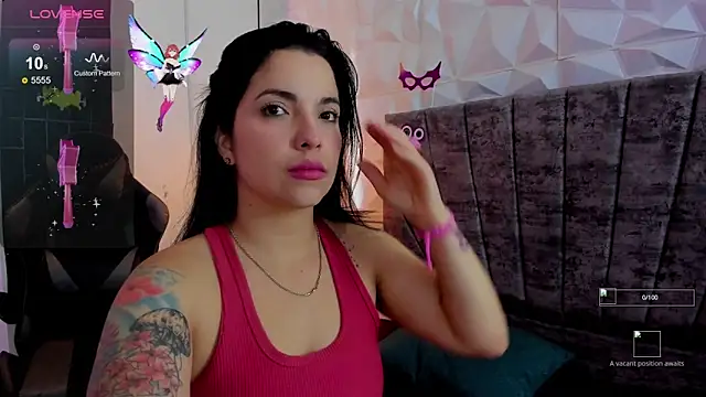 tatiana sc online show from 10-28-25, 01:21