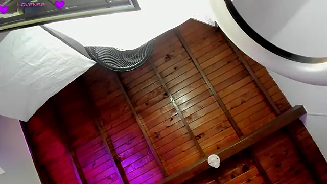 EmmaBecket2 online show from 03-03-26, 12:34