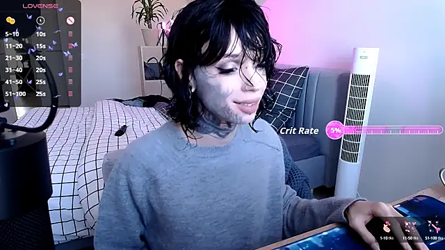 Tanya M online show from 10-16-25, 06:54