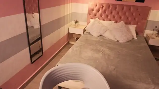 Carol Pinter online show from 02-06-26, 01:18