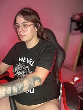 Yuli zuha online show from 12-11-24, 05:43