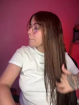 Yuli zuha online show from 12-10-24, 03:20