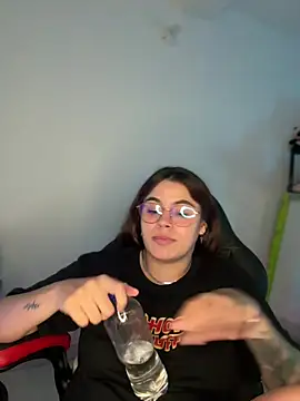 Yuli zuha online show from 12-07-24, 04:26