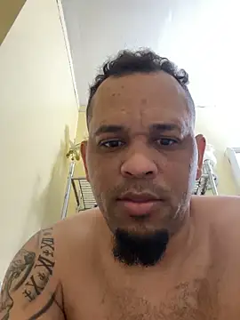 Snapshot of kelin17 chatting on 03-05-25, 10:00 kelin17 online show from 03-05-25, 10:00