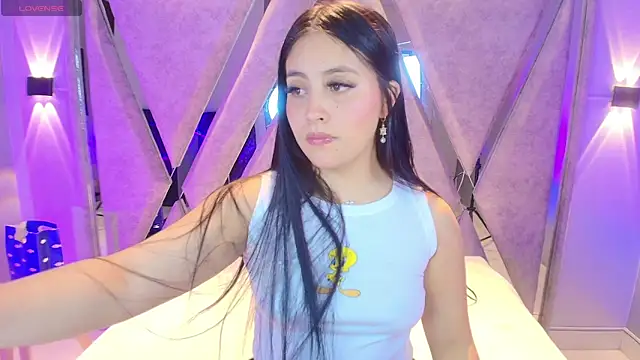 Annie9  online show from 03-21-26, 03:52