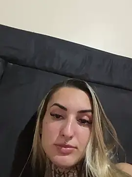 hotskinny1 online show from 03-04-25, 03:22