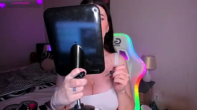 AdellaLoveX online show from 12-01-25, 05:52