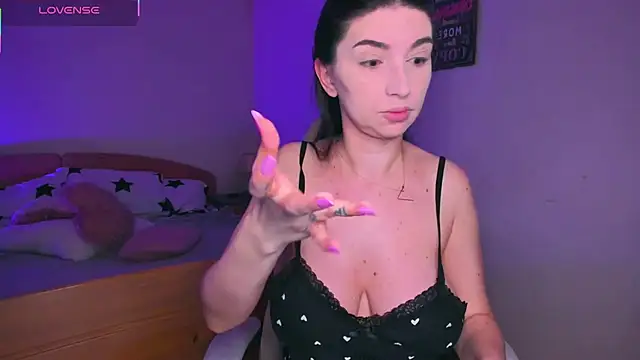 AdellaLoveX online show from 06-24-26, 06:12