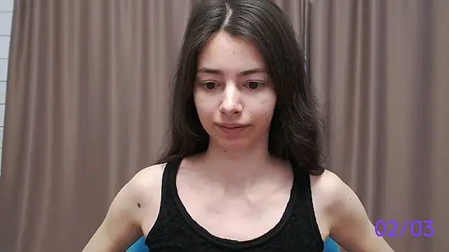 Snapshot of sweet_sweet_angel chatting on 03-02-25, 08:59 sweet sweet angel online show from 03-02-25, 08:59