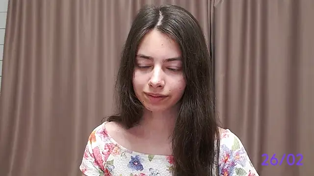 Snapshot of sweet_sweet_angel chatting on 02-26-25, 03:32 sweet sweet angel online show from 02-26-25, 03:32