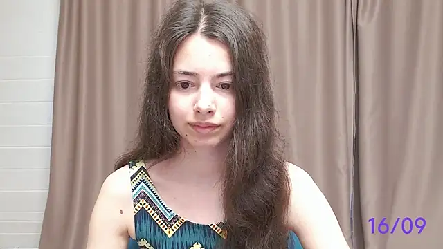 Snapshot of sweet_sweet_angel chatting on 09-16-25, 08:48 sweet sweet angel online show from 09-16-25, 08:48