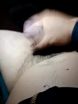 Snapshot of Edipaca chatting on 12-17-25, 03:11 Edipaca online show from 12-17-25, 03:11