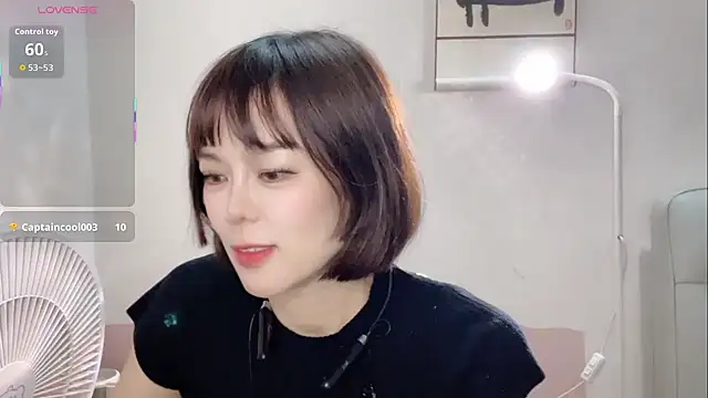 Linda-LL online show from 10-19-25, 12:52