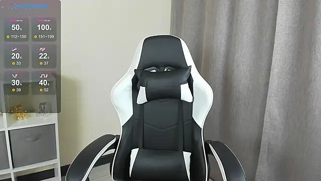 Snapshot of Eva_toy chatting on 01-23-25, 05:24 Eva toy online show from 01-23-25, 05:24