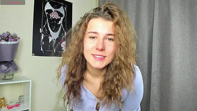 Snapshot of Eva_toy chatting on 02-27-25, 03:18 Eva toy online show from 02-27-25, 03:18