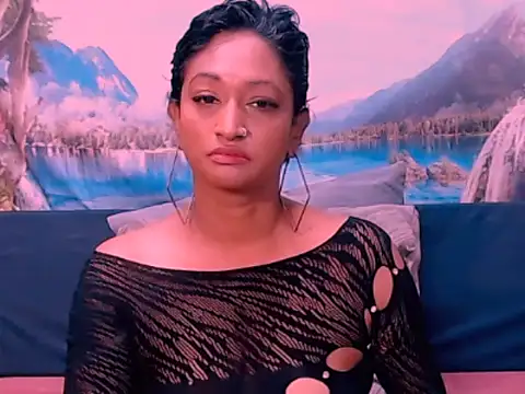 Snapshot of indianspicey chatting on 01-15-25, 04:43 indianspicey online show from 01-15-25, 04:43