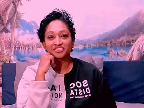 Snapshot of indianspicey chatting on 01-16-25, 05:00 indianspicey online show from 01-16-25, 05:00