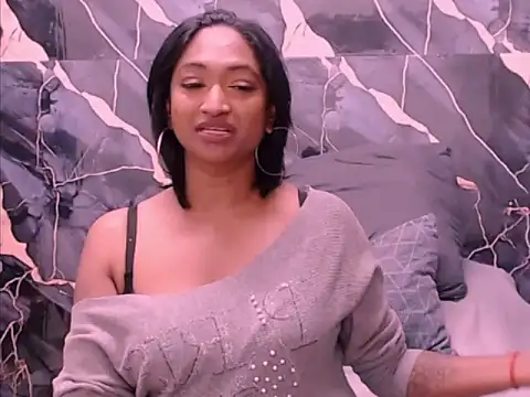 Snapshot of indianspicey chatting on 09-28-25, 05:31 indianspicey online show from 09-28-25, 05:31