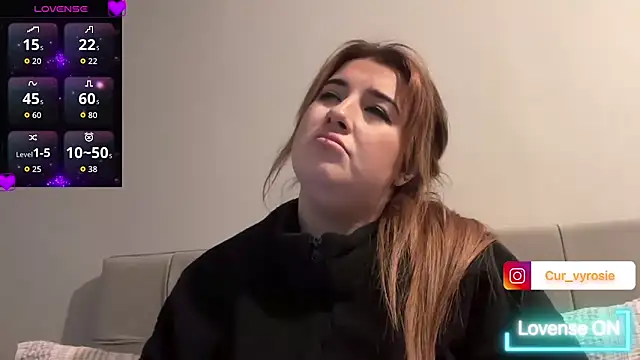 Curvy Rosie99 online show from 02-03-26, 06:46