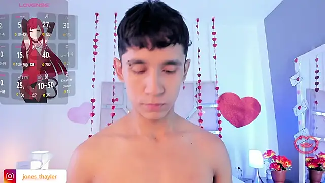 Snapshot of Thayler_jones chatting on 02-12-26, 11:10 Thayler jones online show from 02-12-26, 11:10