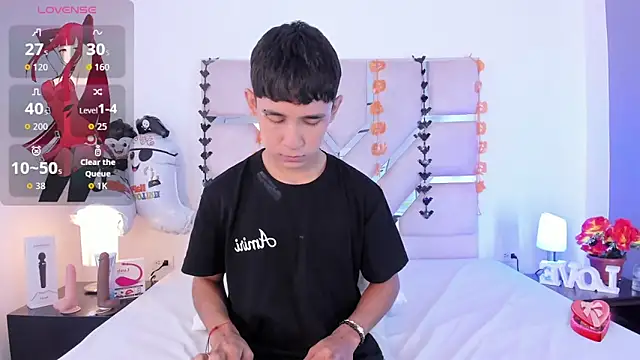 Thayler jones online show from 10-21-25, 11:20