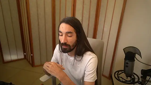 Your Ice cream online show from 03-25-26, 03:22