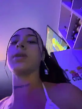 paisitahot1975 online show from 02-15-25, 02:26