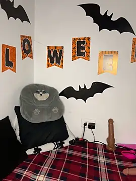 paisitahot1975 online show from 10-29-25, 11:14