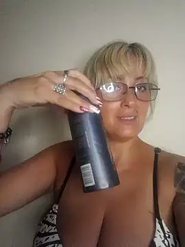 DesireSatler online show from 12-27-24, 03:31