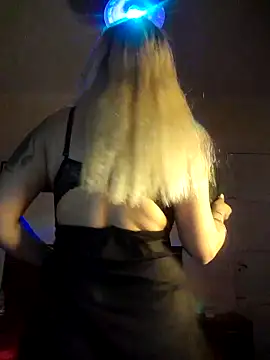 DesireSatler online show from 11-09-25, 04:16