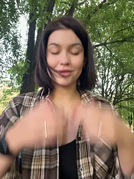 KikiWatson online show from 09-25-25, 06:08