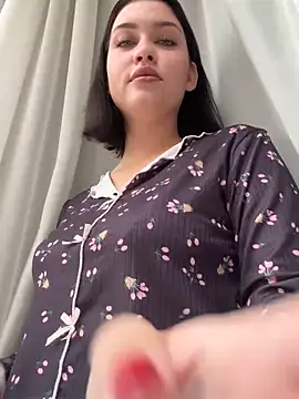 KikiWatson online show from 12-18-25, 07:13