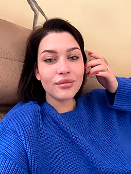 KikiWatson online show from 10-26-25, 11:10