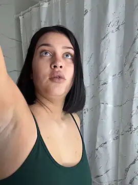 KikiWatson online show from 02-06-26, 07:59