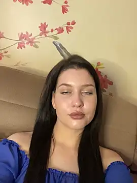 KikiWatson online show from 03-19-25, 11:17