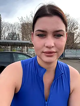 KikiWatson online show from 11-22-25, 07:07