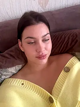 KikiWatson online show from 10-13-25, 06:48